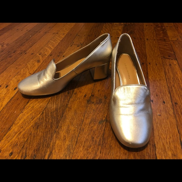 Banana Republic Silver Heeled Leather Loafers - Picture 3 of 5
